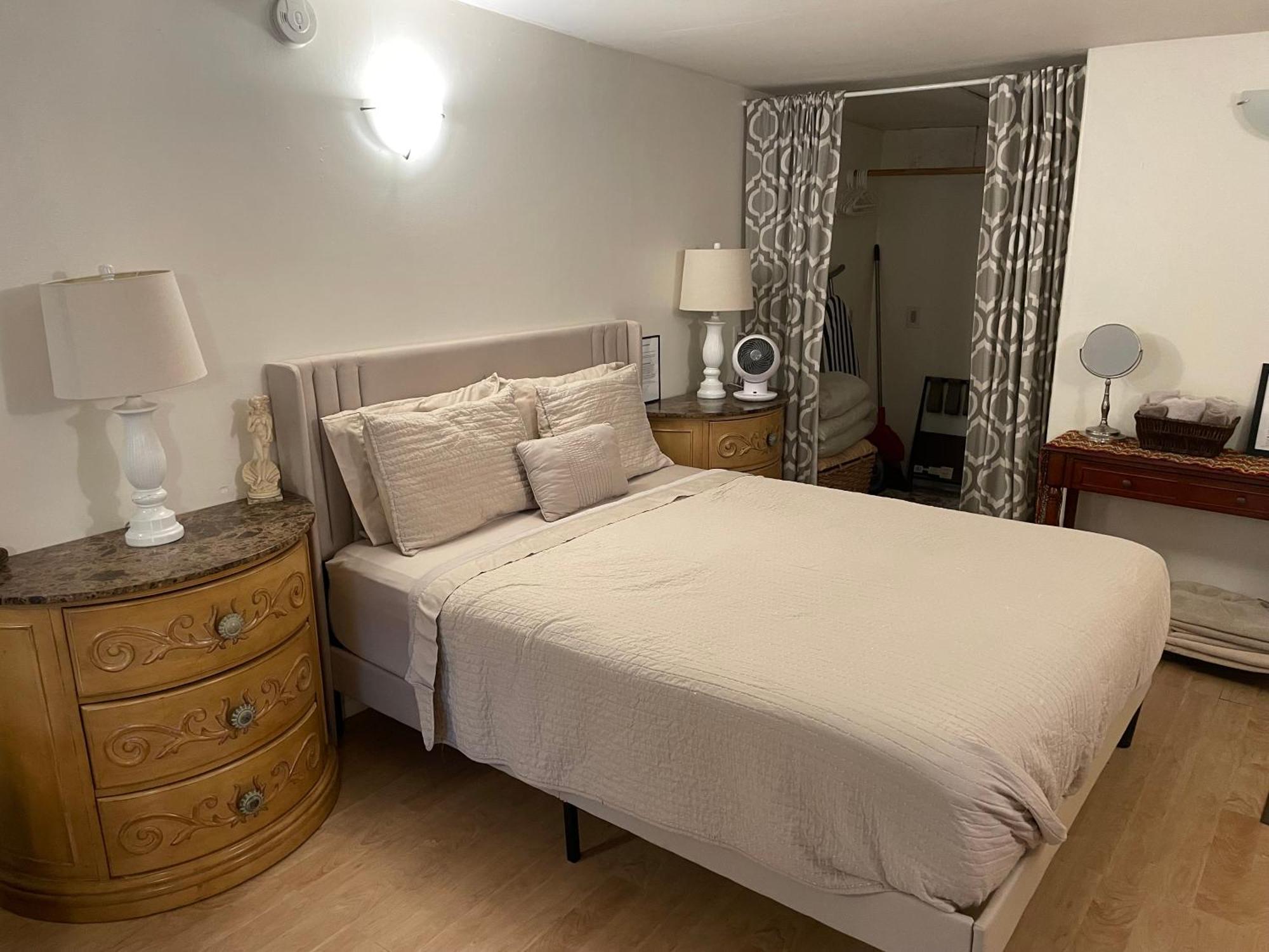 Guest House Near Universal Studios لوس أنجلوس المظهر الخارجي الصورة